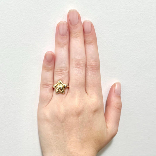 Fine Vintage 14 Karat Yellow Gold Diamond Star Ring - WeilJewelry