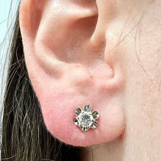 Vintage 1950’s 14 Karat White Gold 0.60 Carat Round Diamond Stud Earrings - WeilJewelry
