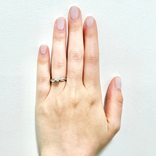 Vintage 14 Karat White Gold 0.12 Carat Natural Diamond Solitaire Ring - WeilJewelry