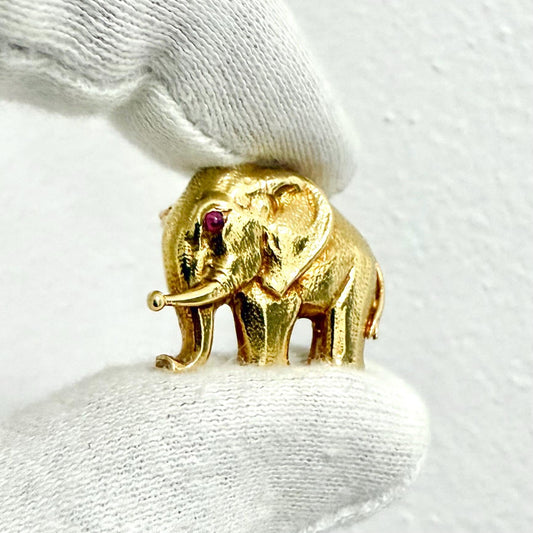 Vintage 18 Karat Yellow Gold Ruby Elephant Brooch Pin By Carvin French - WeilJewelry