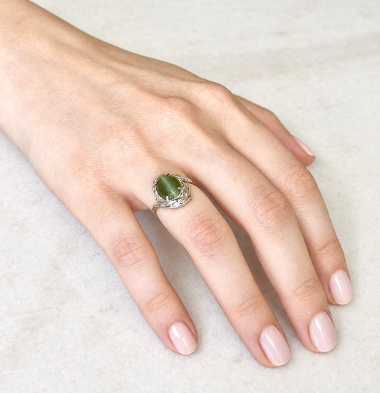 Vintage Platinum Imitation Cat’s Eye Chrysoberyl Cocktail Ring - WeilJewelry