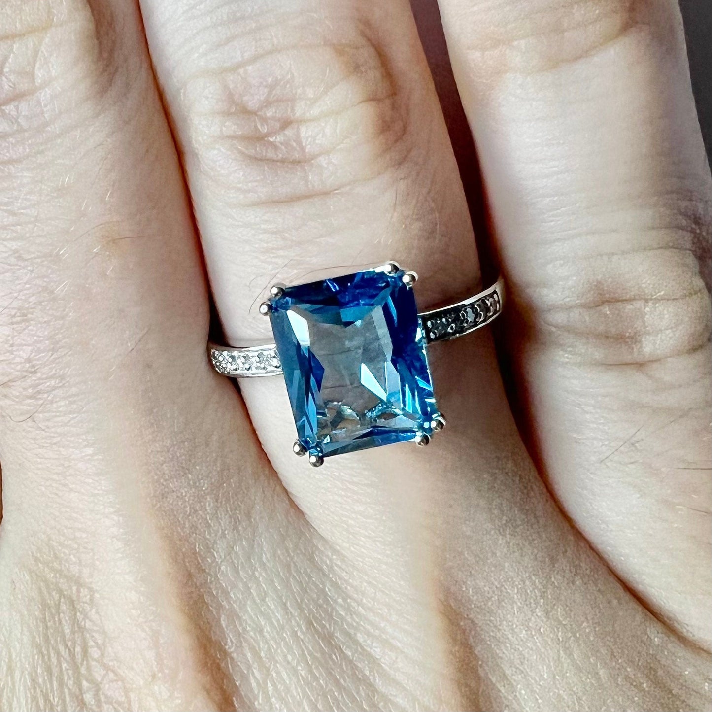 14K Swiss Blue Topaz & Diamond Solitaire Cocktail Ring - White Gold November December Birthstone - Birthday Gift - Best Gift For Her