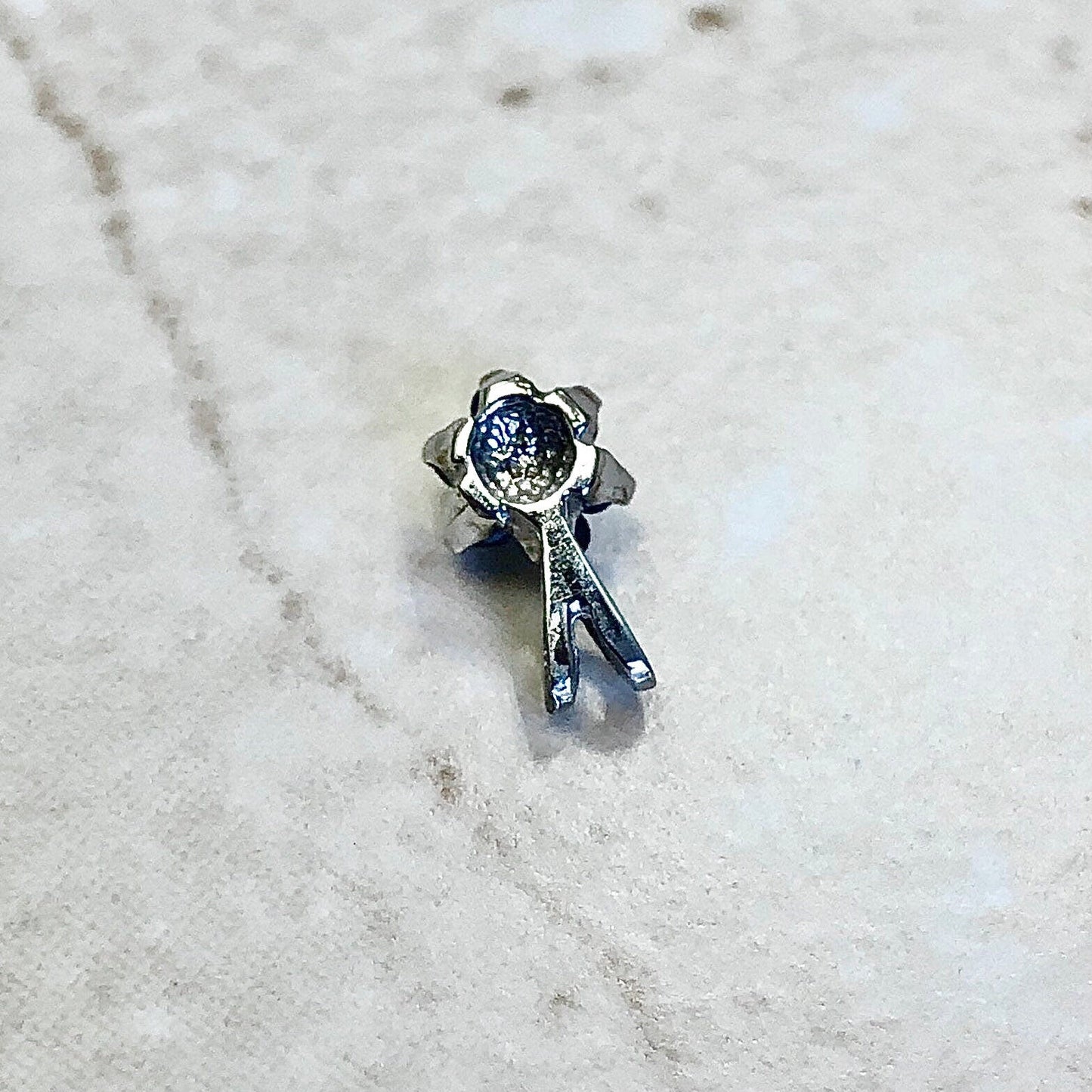 14 Karat White Gold Sapphire & Diamond Halo Pendant - WeilJewelry