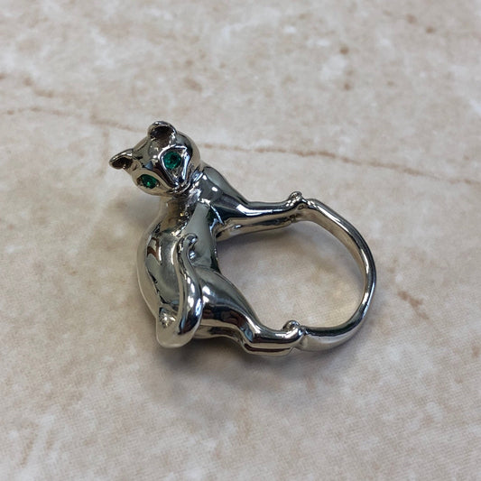 18 Karat White Gold Emerald Cat Ring By Carvin French - WeilJewelry