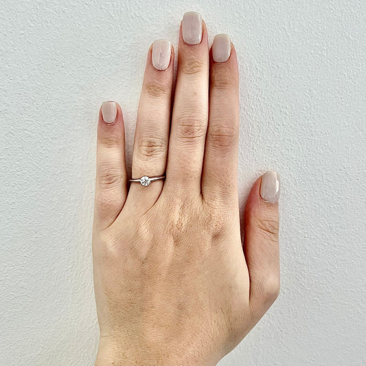 Estate Platinum Tiffany & Co. 0.32 Carat F - G VVS2 Round Diamond Solitaire Engagement Ring - WeilJewelry