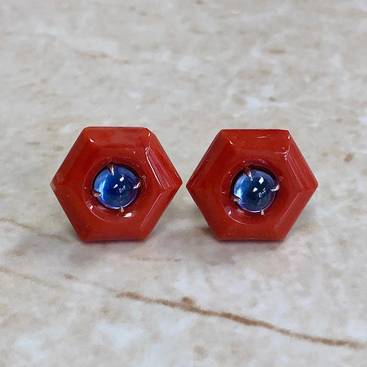 Fine 18 Karat Yellow Gold Untreated Blue Sapphire & Oxblood Coral Stud Earrings By Carvin French