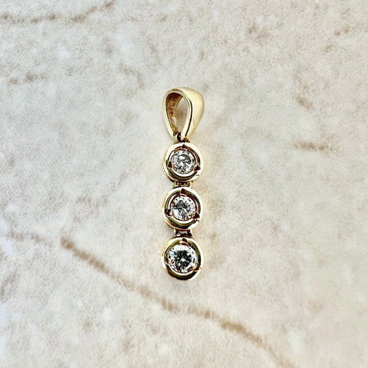 Fine Vintage 18 Karat Yellow Gold 0.30 Carat Three - Stone Diamond Pendant Necklace - WeilJewelry