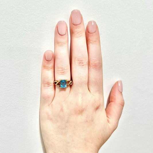 Vintage 10 Karat Yellow Gold 2.25 Carats Emerald Cut Swiss Blue Topaz Solitaire Ring - WeilJewelry
