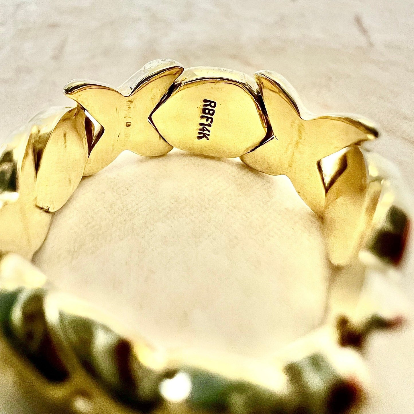 Vintage 14 Karat Yellow Gold Flexible XO Wedding Band Ring - WeilJewelry