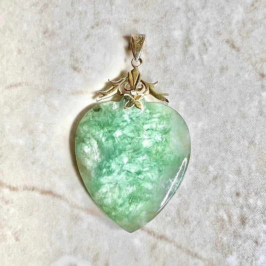 Vintage 14 Karat Yellow Gold Green Jadeite Jade Heart Pendant - WeilJewelry