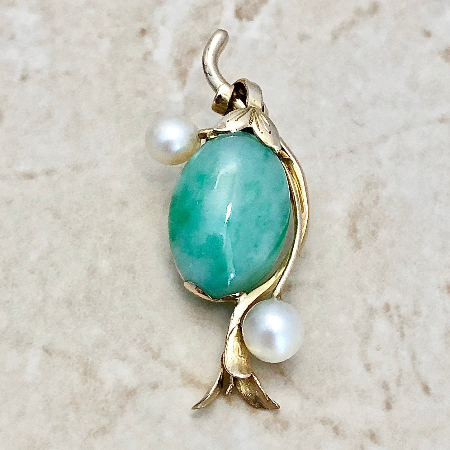 CLEARANCE 40% OFF - Vintage 14 Karat Yellow Gold Green Jadeite Jade & Pearl Pendant - WeilJewelry