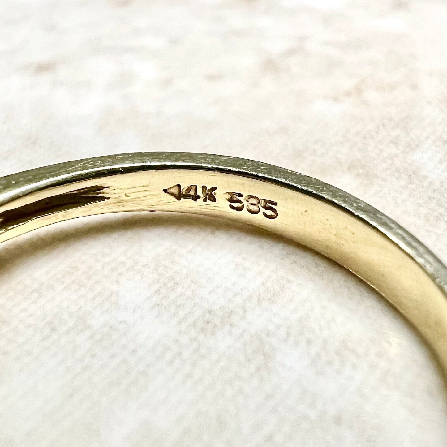 Vintage 14 Karat Yellow Gold Natural Diamond & Emerald Solitaire Ring - WeilJewelry