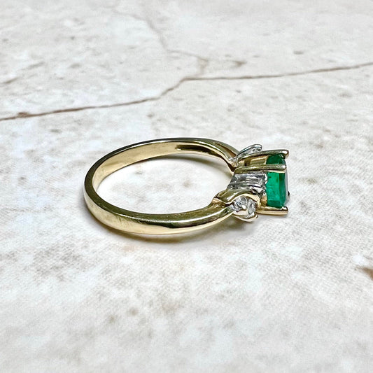 Vintage 14 Karat Yellow Gold Natural Diamond & Emerald Solitaire Ring - WeilJewelry