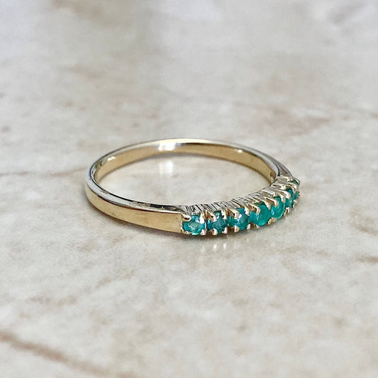 Vintage 14 Karat Yellow Gold Natural Emerald Band Ring - WeilJewelry