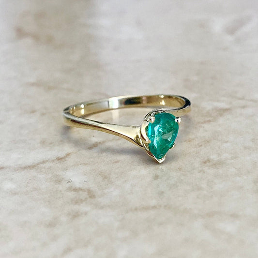 Vintage 14 Karat Yellow Gold Natural Pear Shape Emerald Solitaire Ring - WeilJewelry