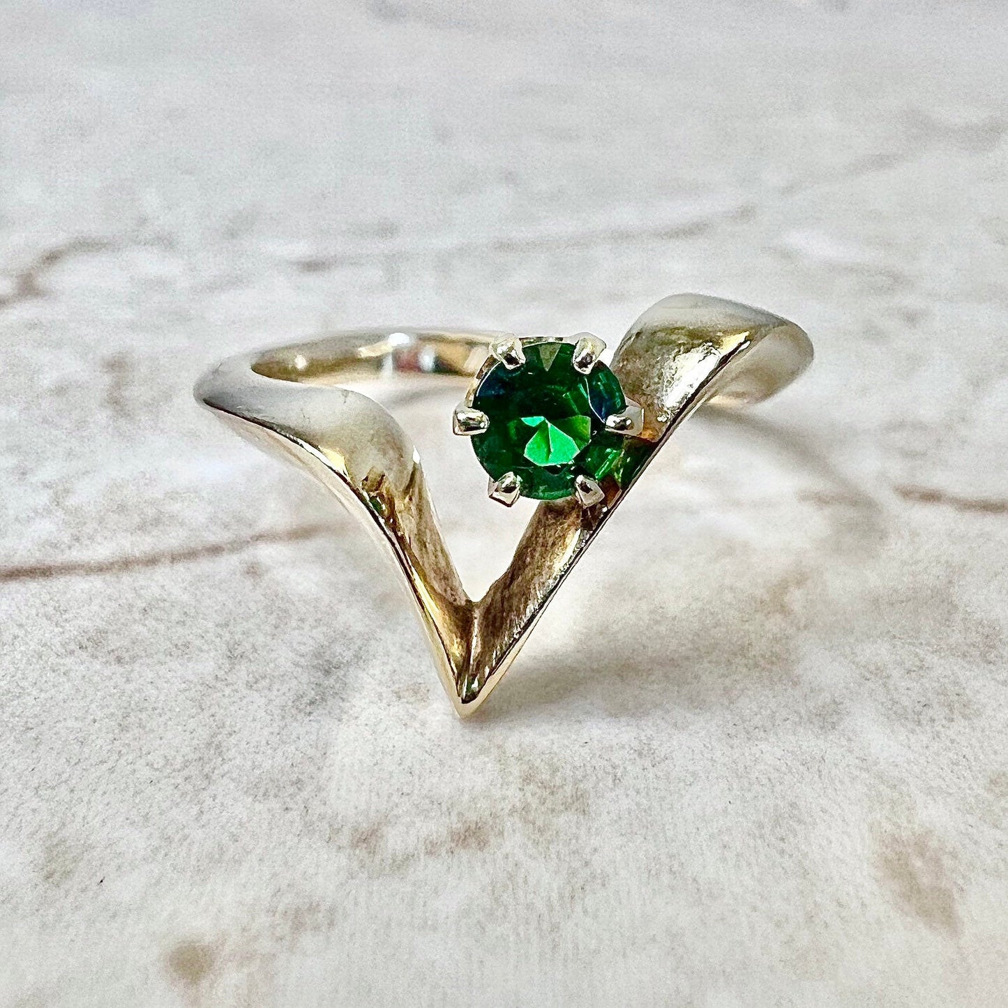 Vintage 14 Karat Yellow Gold Natural Tsavorite Garnet Solitaire Ring - WeilJewelry