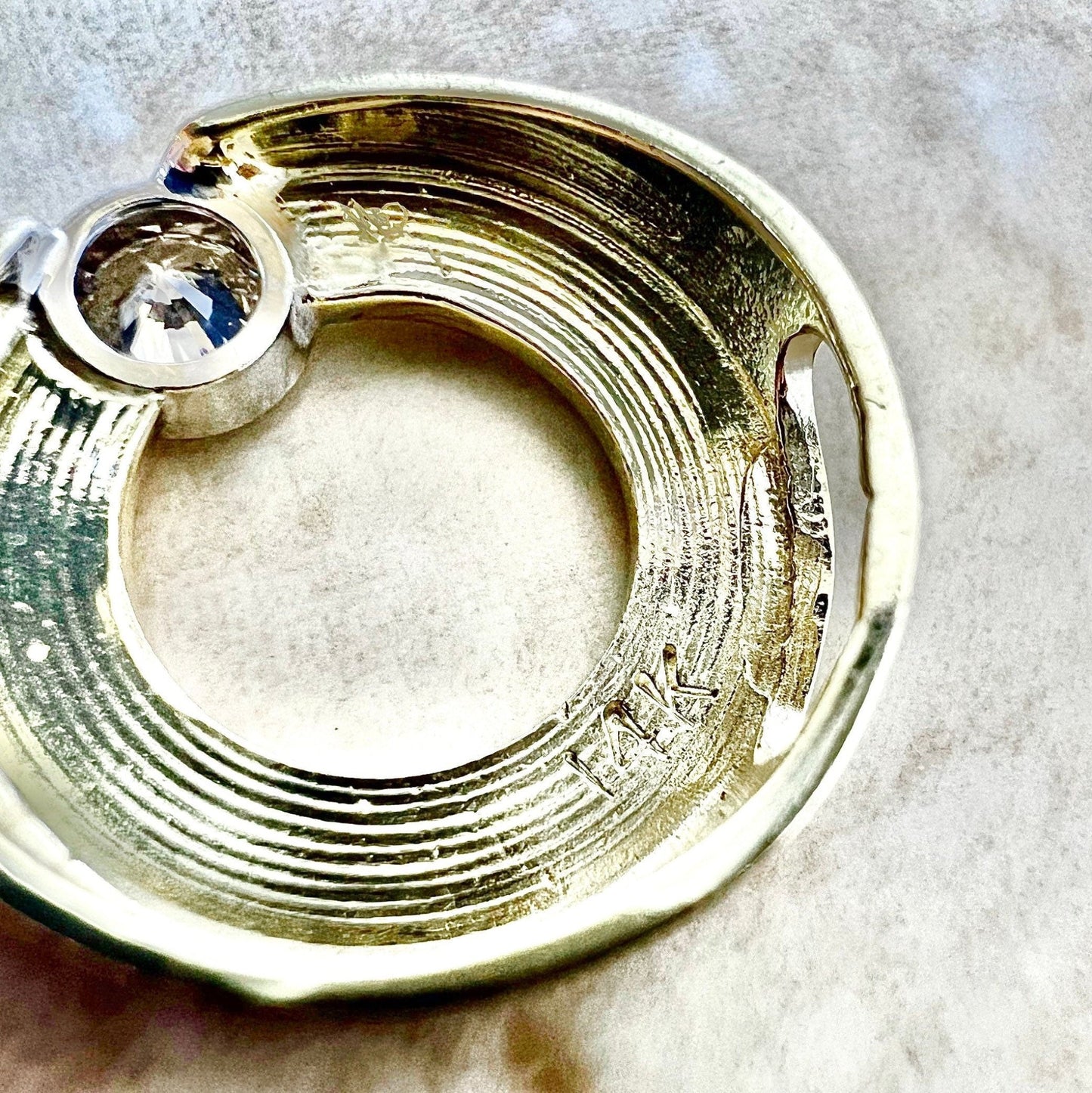 CLEARANCE 40% OFF - Vintage 14 Karat Yellow & White Gold 0.40 Carat Round Diamond Solitaire Circle Pendant - WeilJewelry