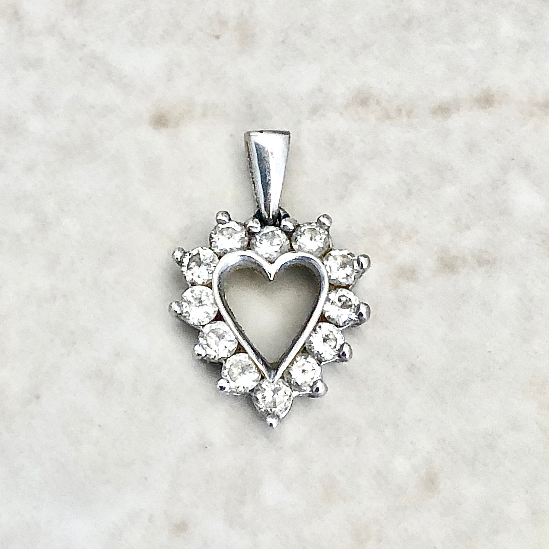 14 Karat White Gold 0.30 Carat Diamond Heart Pendant - WeilJewelry