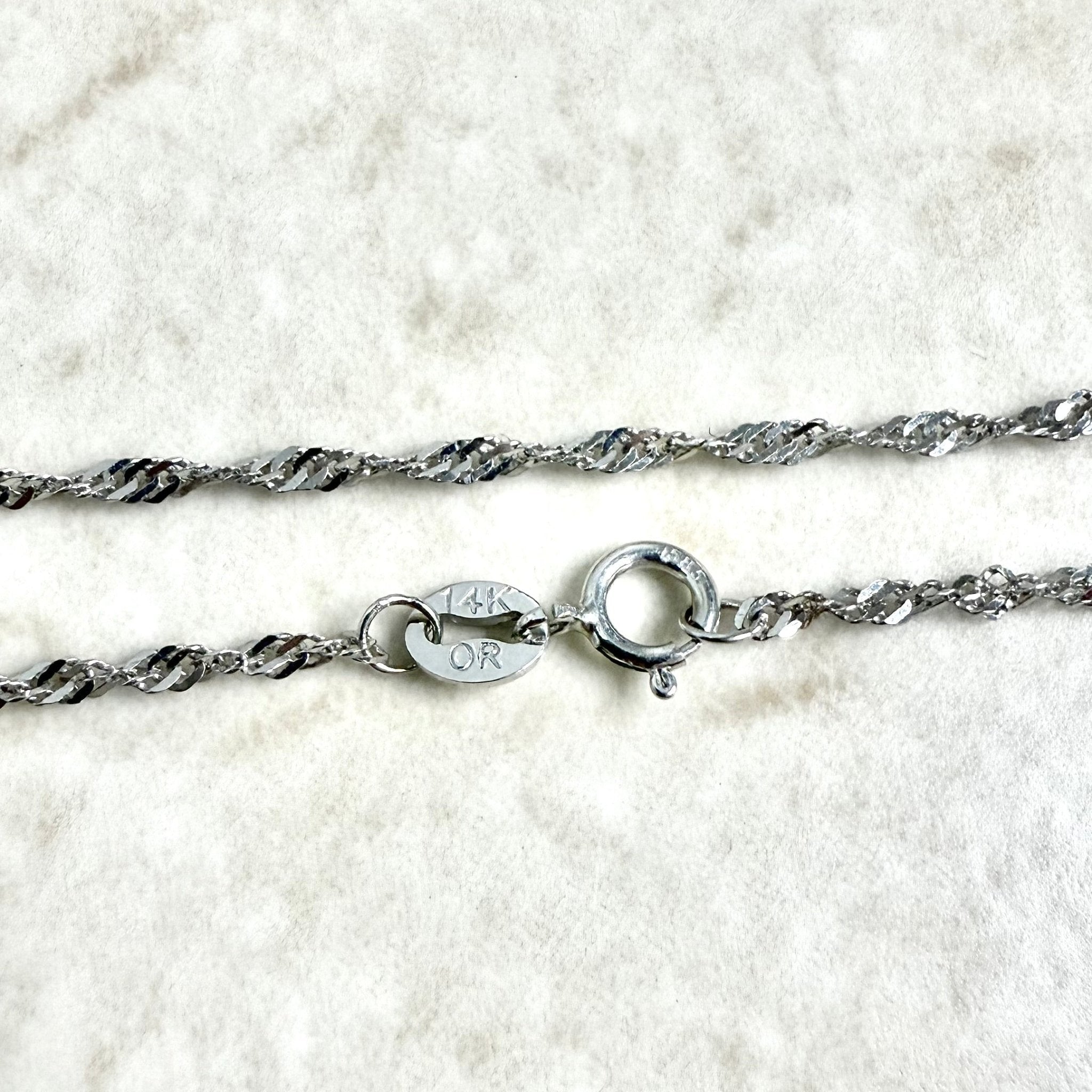 14 Karat White Gold 1/2 CT Diamond Journey Pendant Necklace