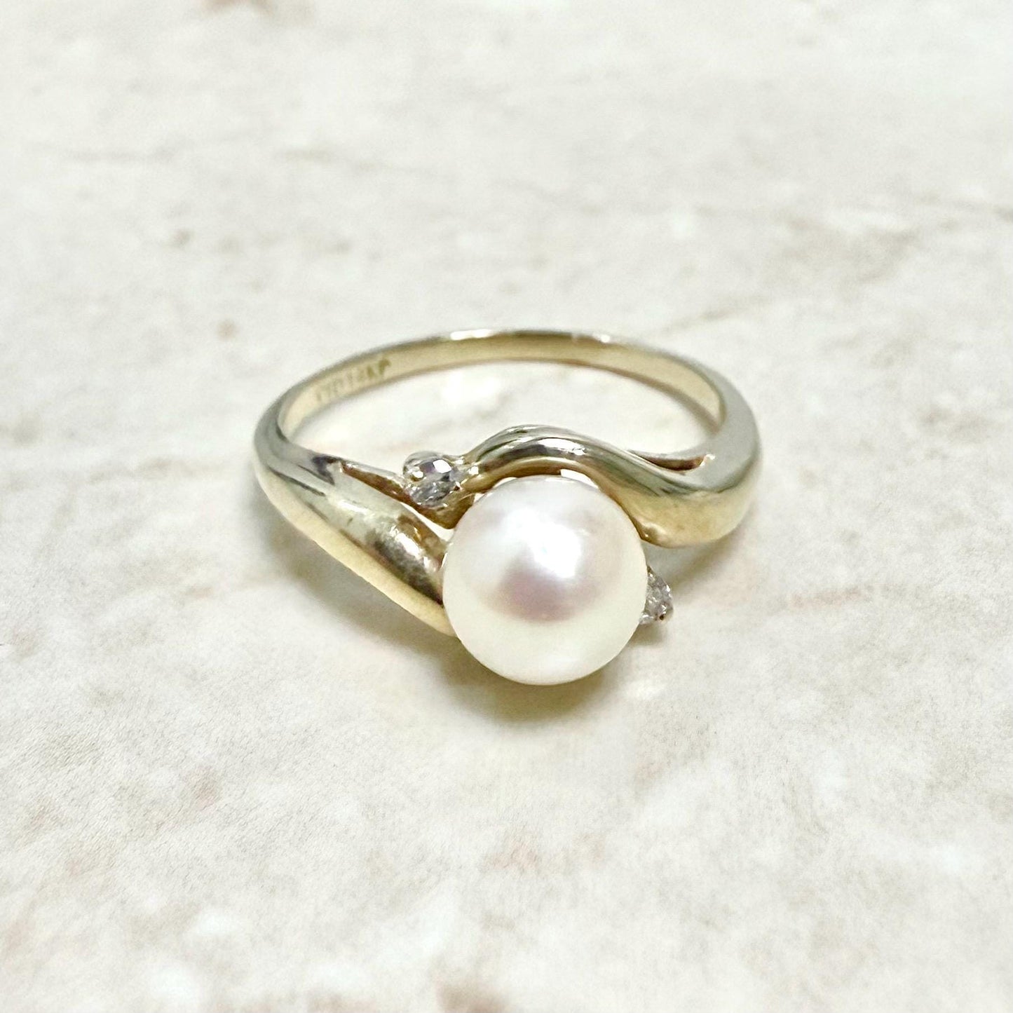 14 Karat White Gold Diamond & Pearl Solitaire Ring - WeilJewelry