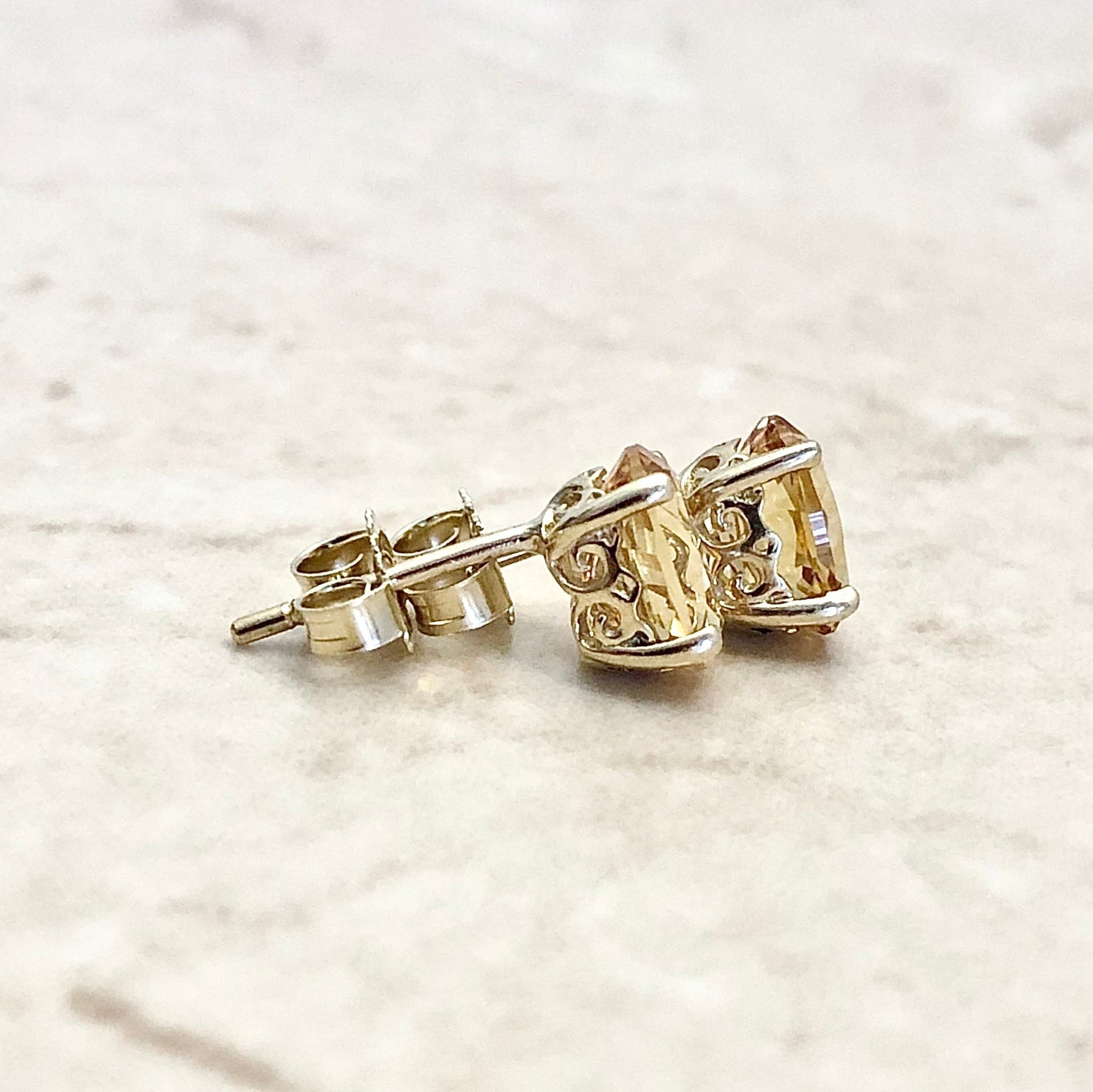 14 Karat Yellow Gold November Birthstone Oval Citrine Stud Earrings - WeilJewelry