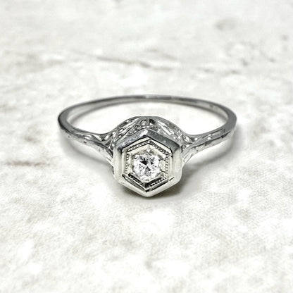 Antique Art Deco 18 Karat White Gold Diamond Solitaire Engagement Ring - WeilJewelry