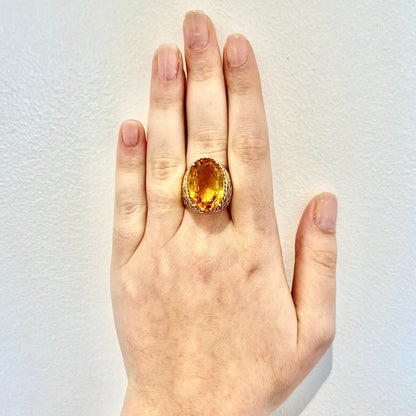 Chunky Vintage 14 Karat Yellow Gold 20 Carats Oval Citrine Ring - WeilJewelry