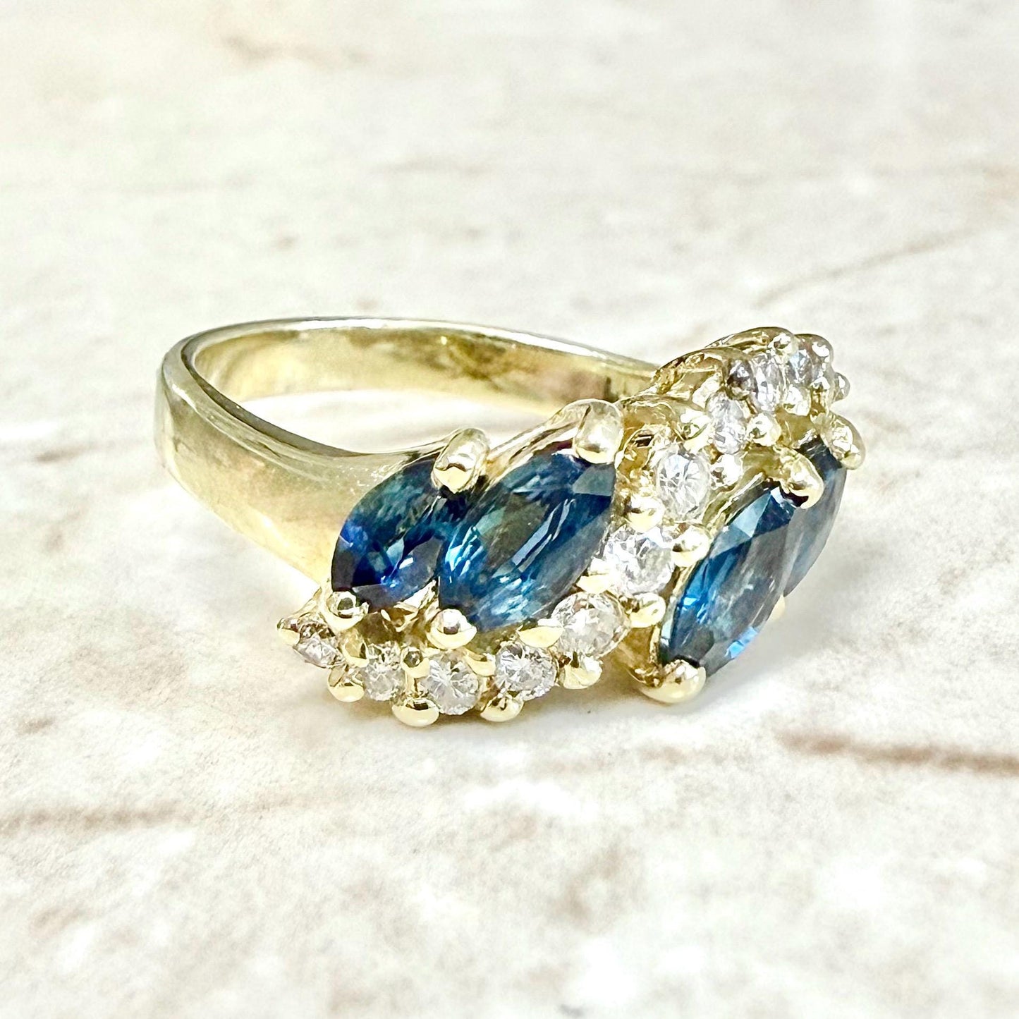 Vintage 14K Yellow Gold Natural Diamond & Blue Sapphire Ring - WeilJewelry
