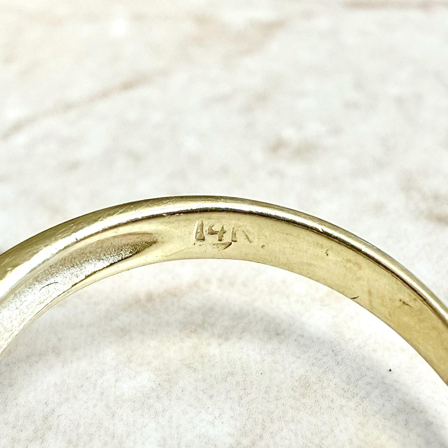 Vintage 14K Yellow Gold Natural Diamond & Blue Sapphire Ring - WeilJewelry