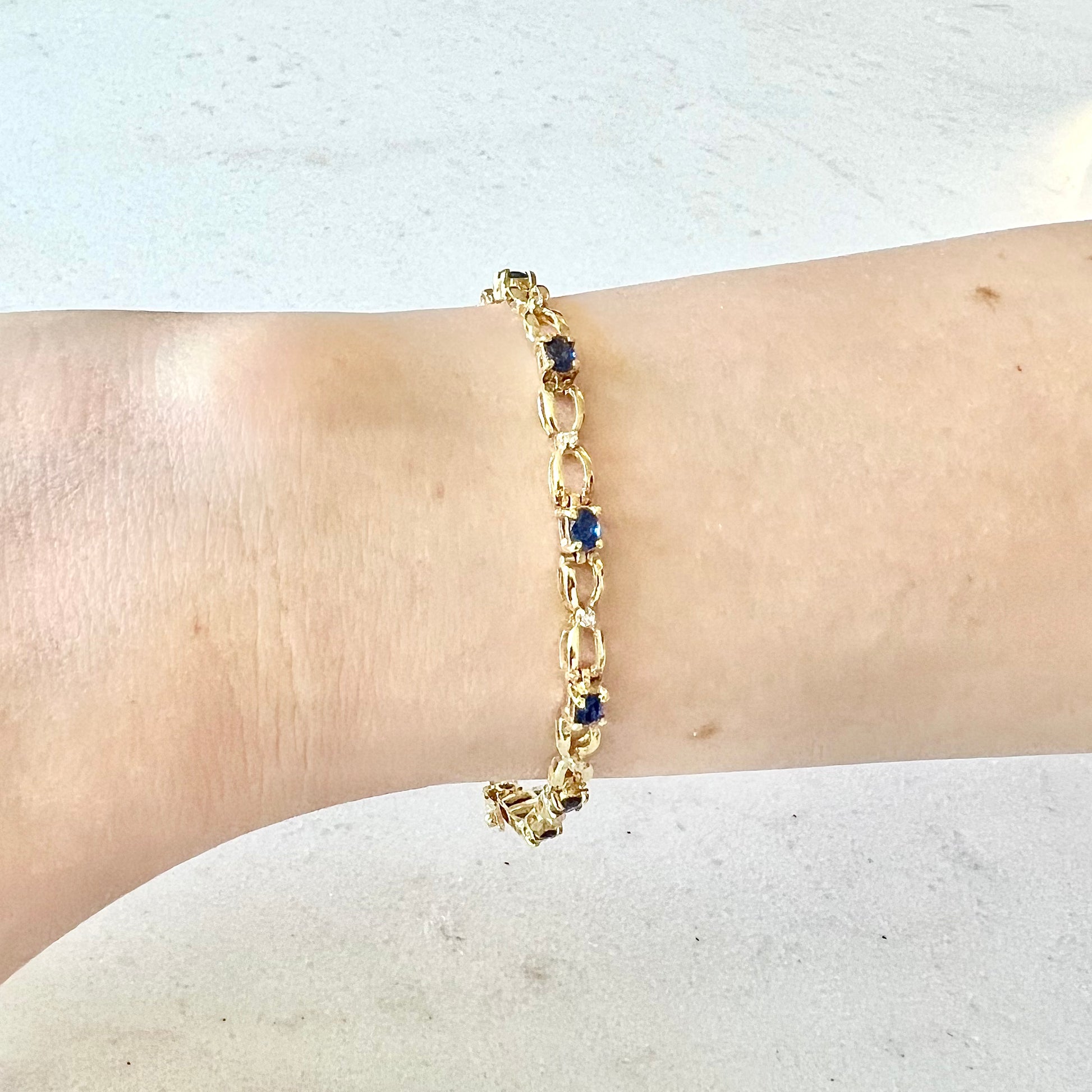 Vintage 14 Karat Yellow Gold 2.45 Carats Sapphire & Diamond Bracelet - WeilJewelry