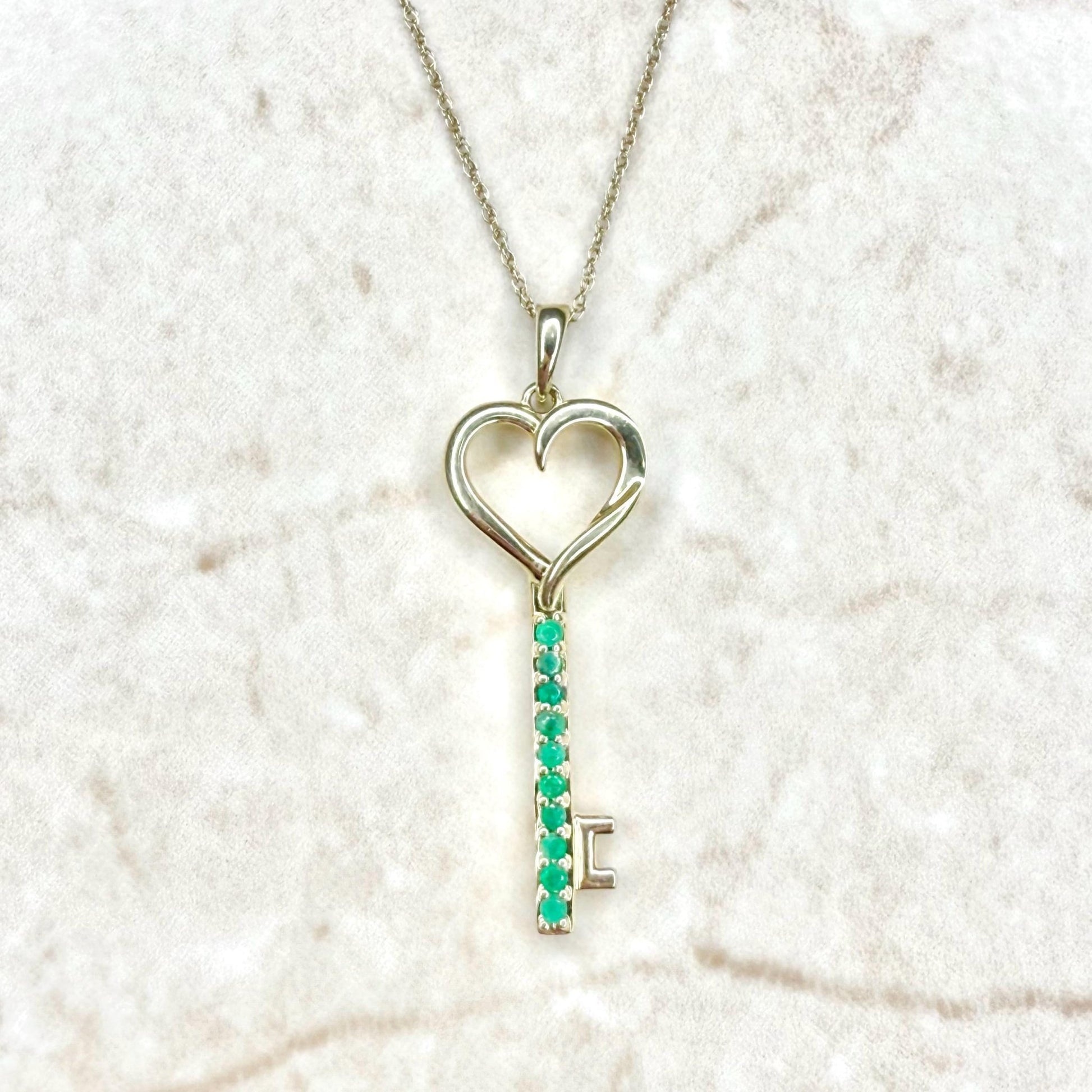 Solid 10K Yellow Gold Natural Emerald Heart Key Pendant Necklace - WeilJewelry
