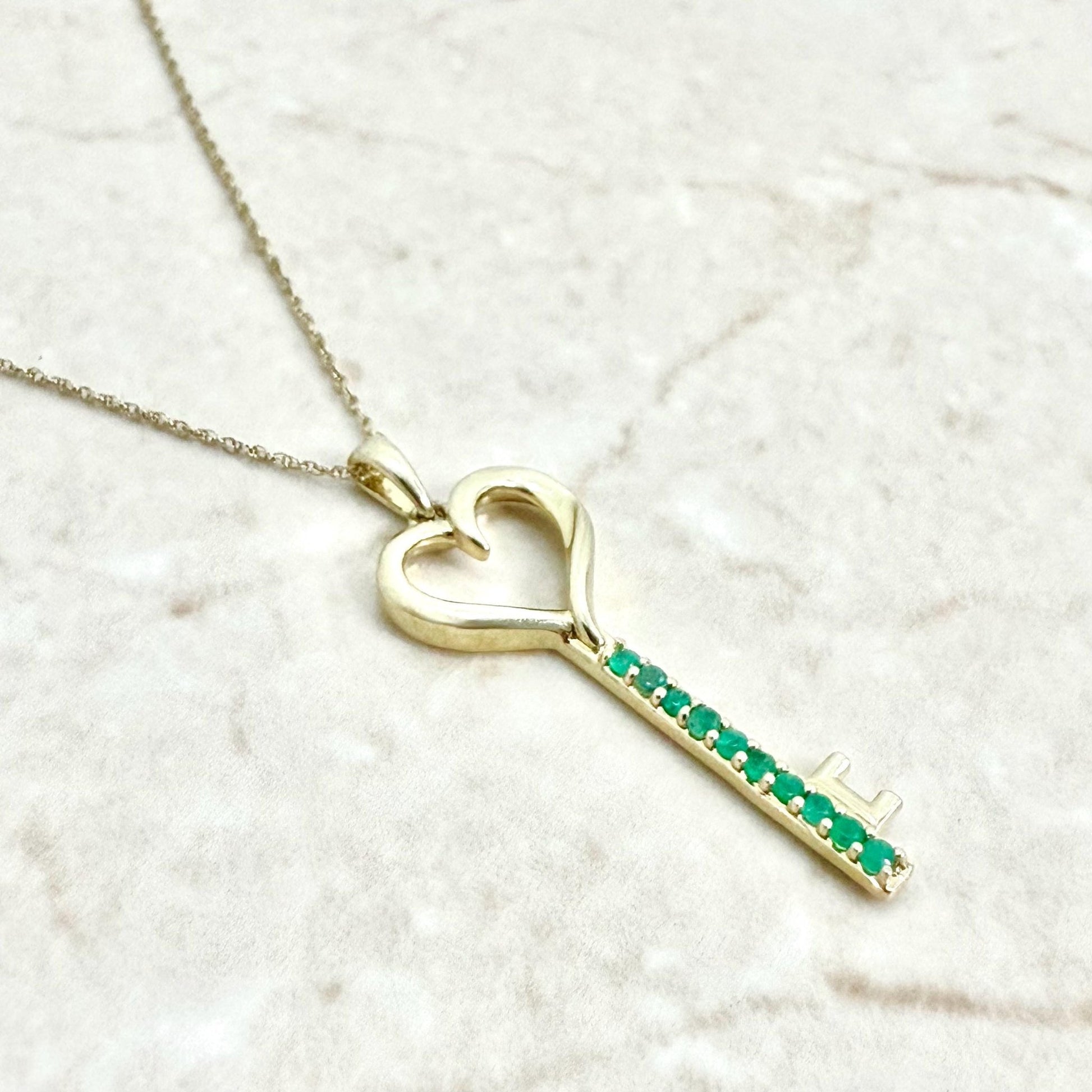 Solid 10K Yellow Gold Natural Emerald Heart Key Pendant Necklace - WeilJewelry