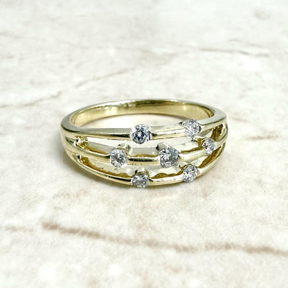 Vintage 14 Karat Yellow Gold Natural Diamond Band Ring - WeilJewelry