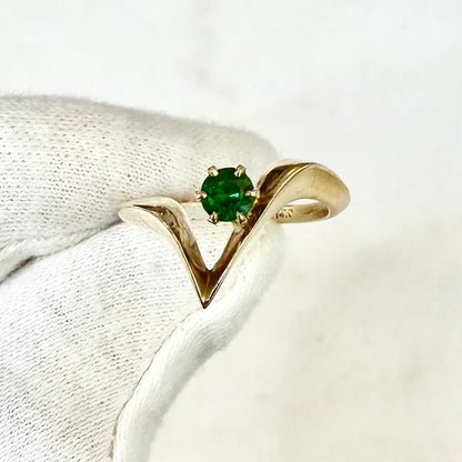 Vintage 14 Karat Yellow Gold Natural Tsavorite Garnet Solitaire Ring - WeilJewelry