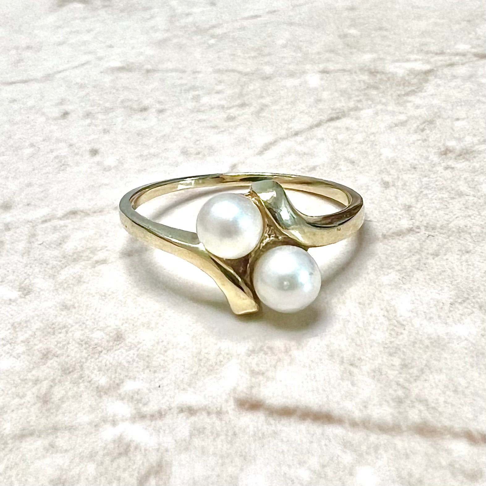 Vintage 14 Karat Yellow Gold Pearl Toi & Moi Ring - WeilJewelry