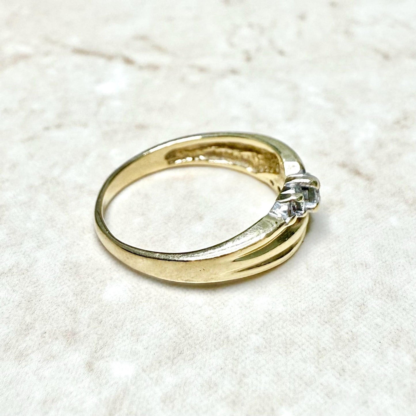 Vintage 14K Yellow Gold 0.18 Carat Natural Diamond Band Ring - WeilJewelry