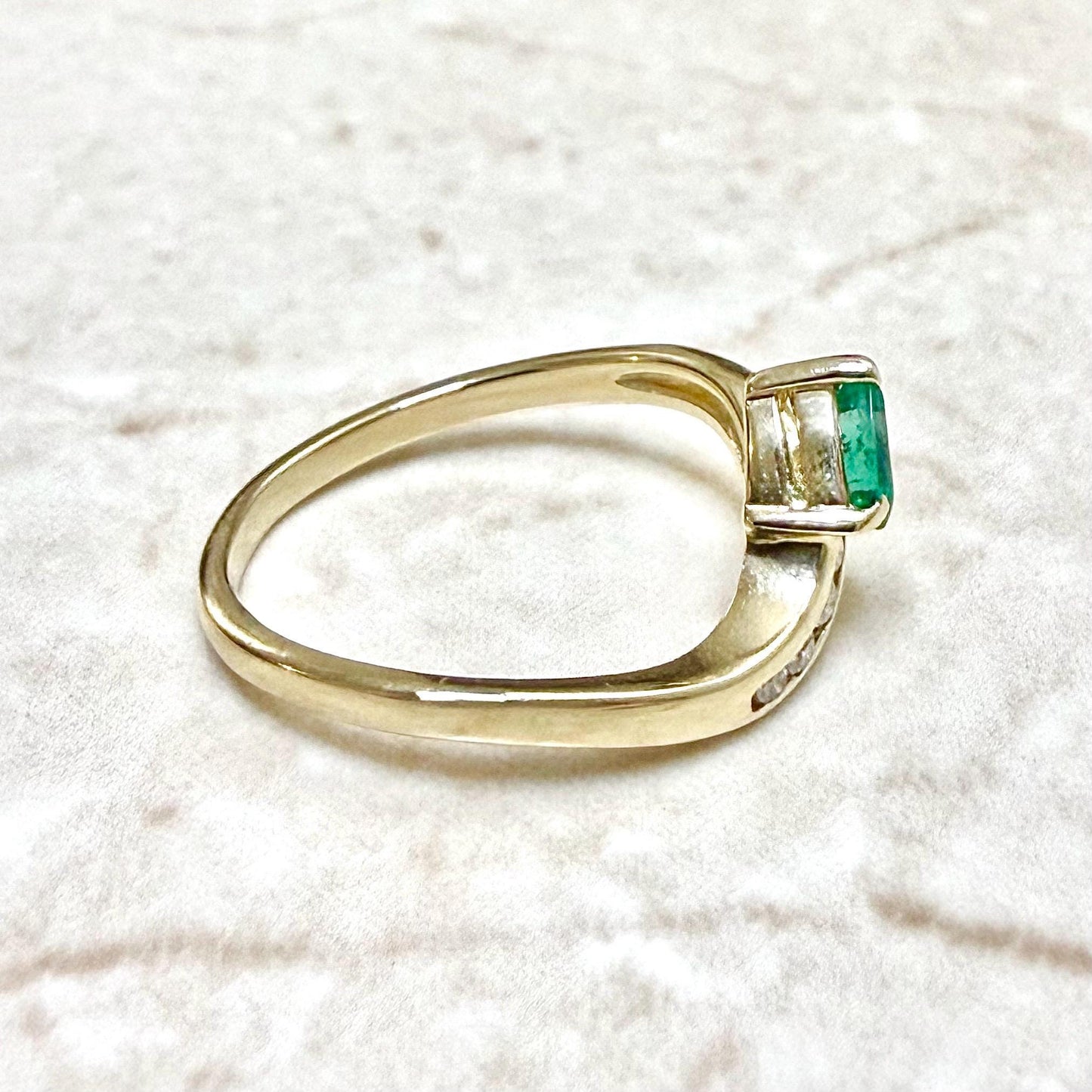 Vintage 14K Yellow Gold Natural Pear Shape Emerald & Diamond Bypass Ring - WeilJewelry
