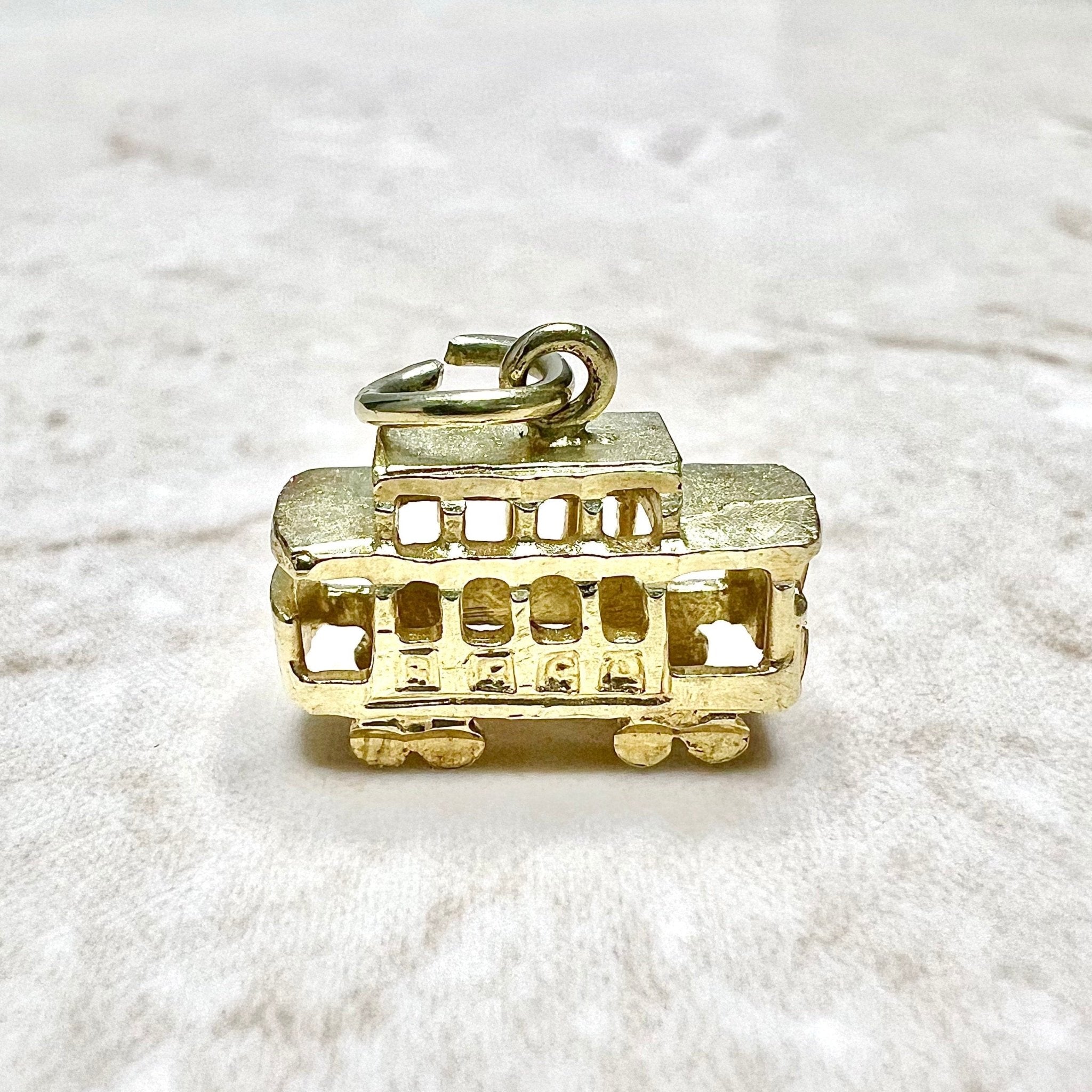 Vintage 14k charm hot