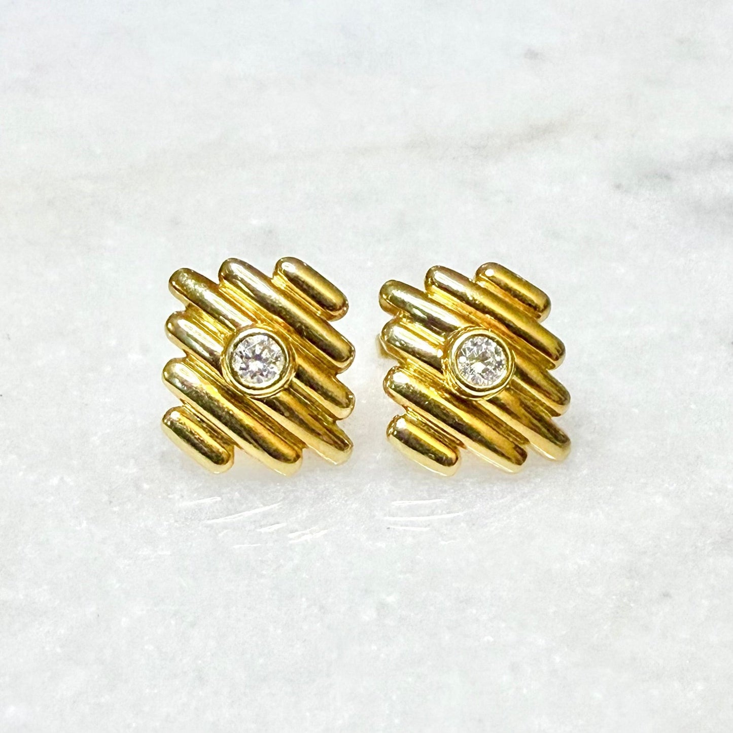 Vintage 18 Karat Yellow Gold 0.20 Carat Diamond Stud Earrings - WeilJewelry