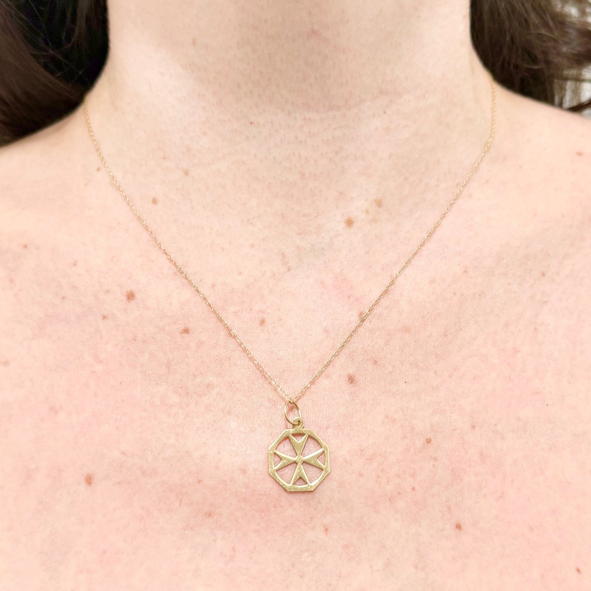 Vintage 18 Karat Yellow Gold Maltese Cross Charm Pendant - WeilJewelry