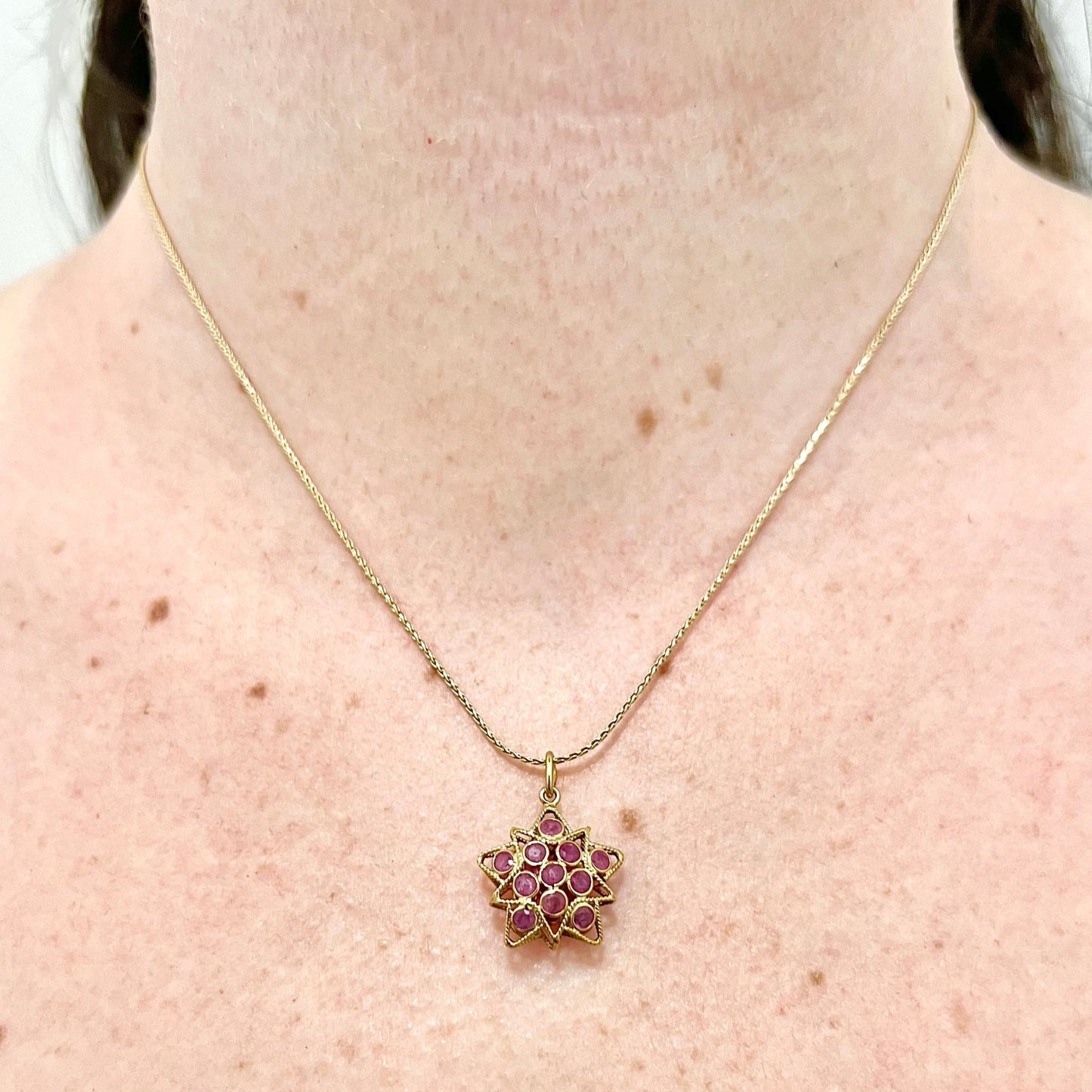 Vintage 18 Karat Yellow Gold Natural Ruby Star Pendant - WeilJewelry