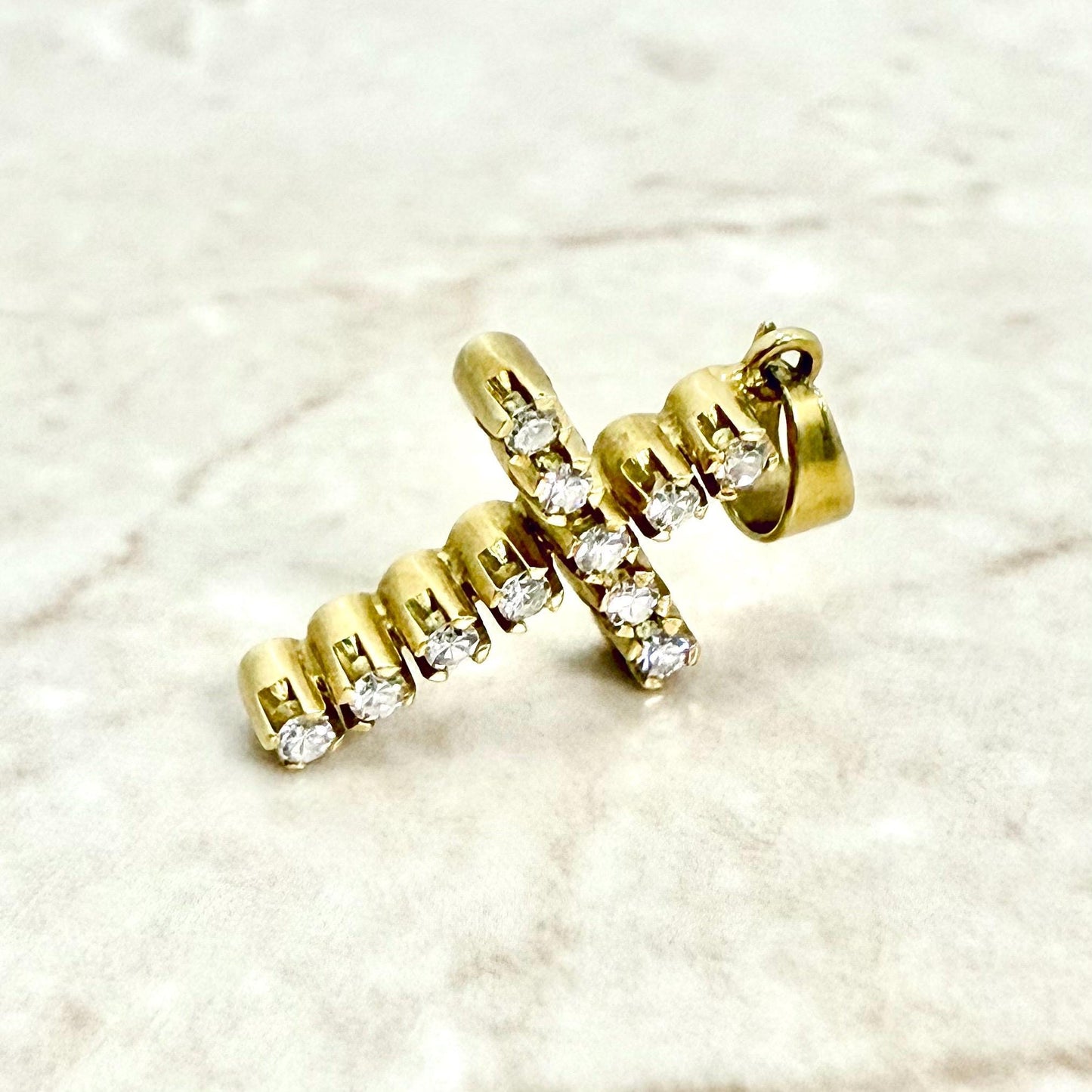 Vintage 18K Yellow Gold Natural Diamond Cross Pendant - WeilJewelry