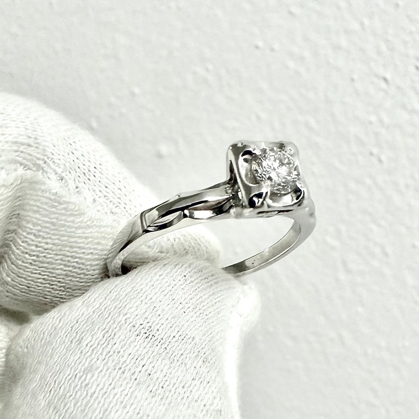 Vintage 1940’s Retro 14 Karat Yellow Gold 0.30 Carat Diamond Solitaire Engagement Ring - WeilJewelry