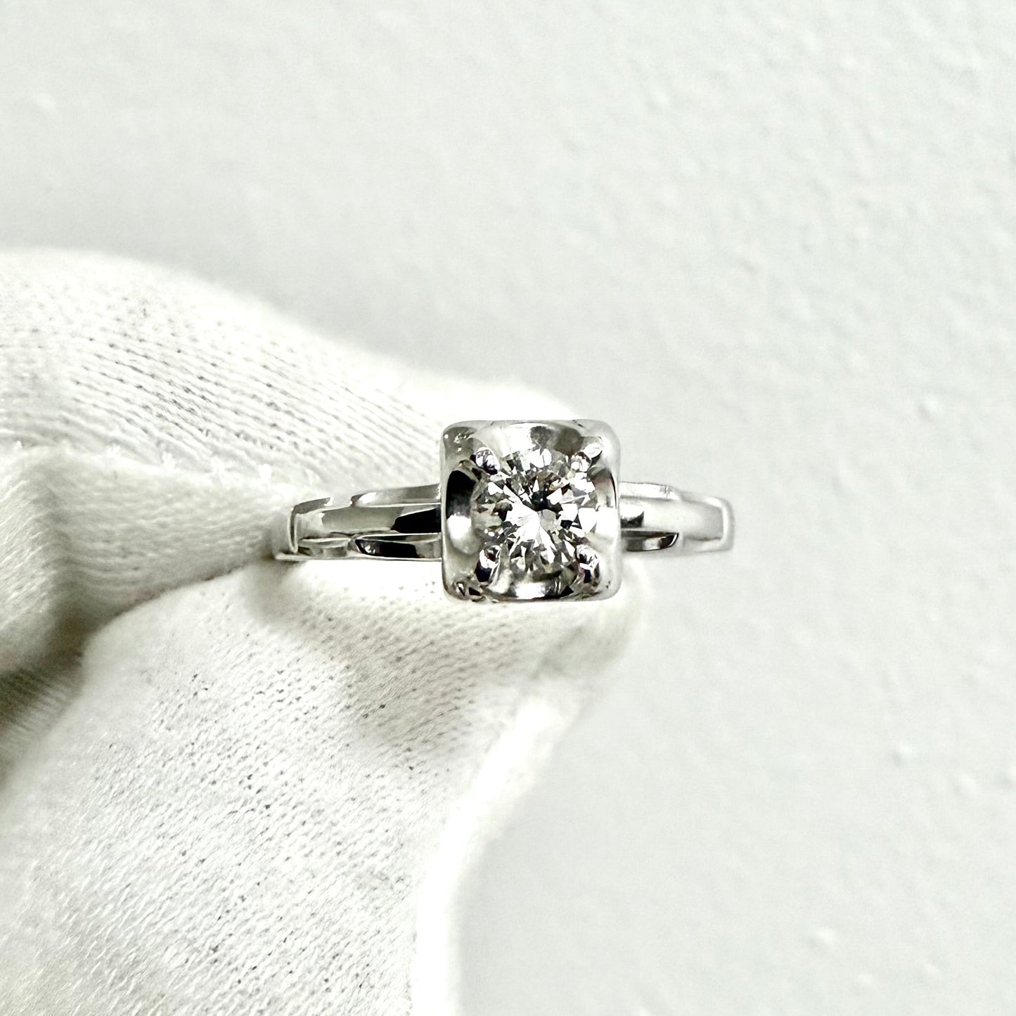 Vintage 1940’s Retro 14 Karat Yellow Gold 0.30 Carat Diamond Solitaire Engagement Ring - WeilJewelry