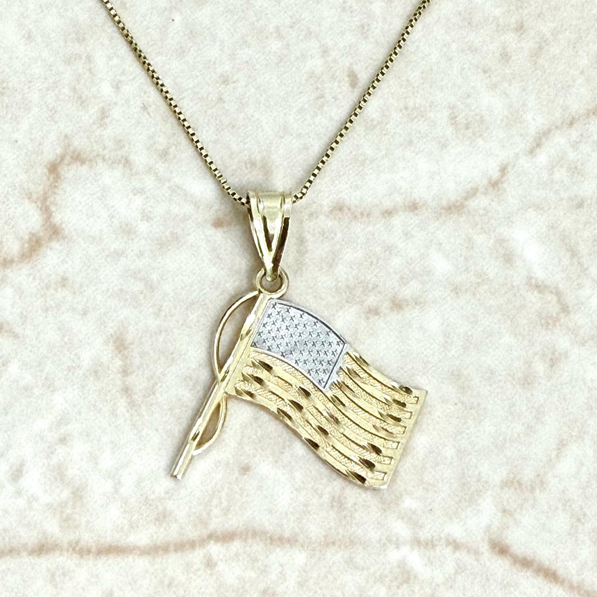 Vintage Solid 14K Gold American Flag Pendant Necklace - WeilJewelry