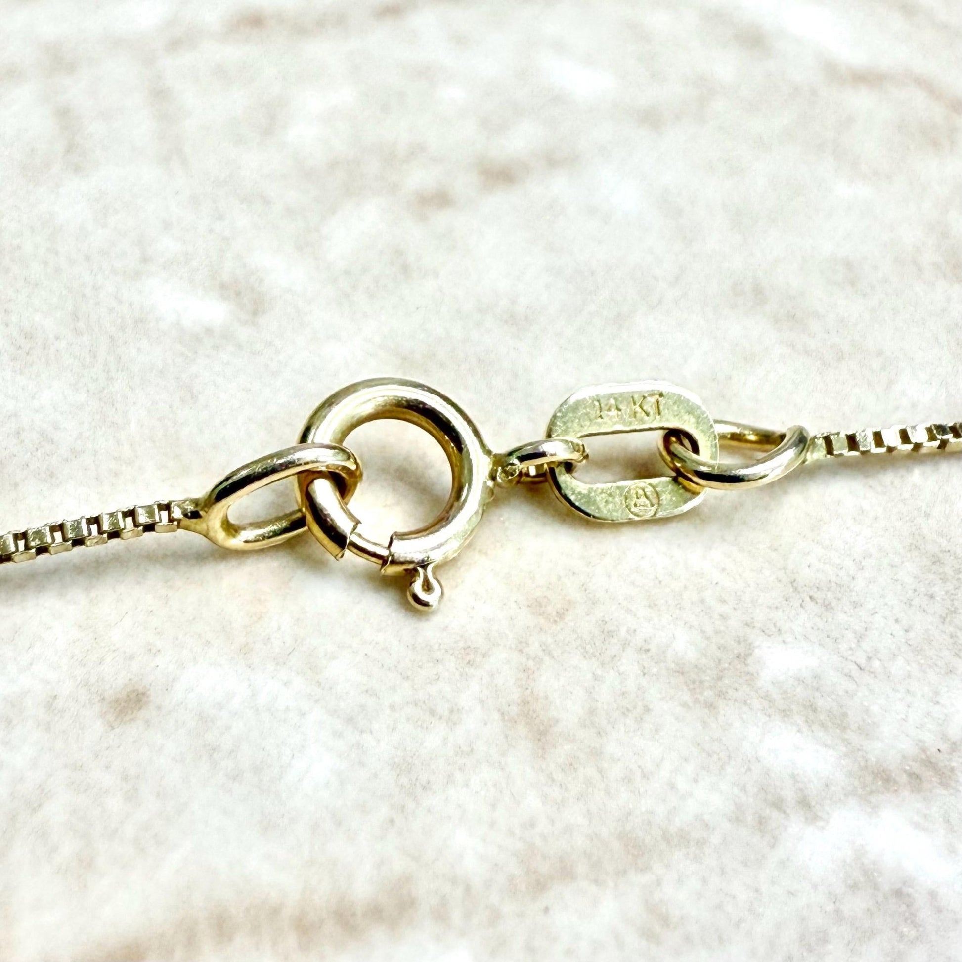 Vintage Solid 14K Gold American Flag Pendant Necklace - WeilJewelry