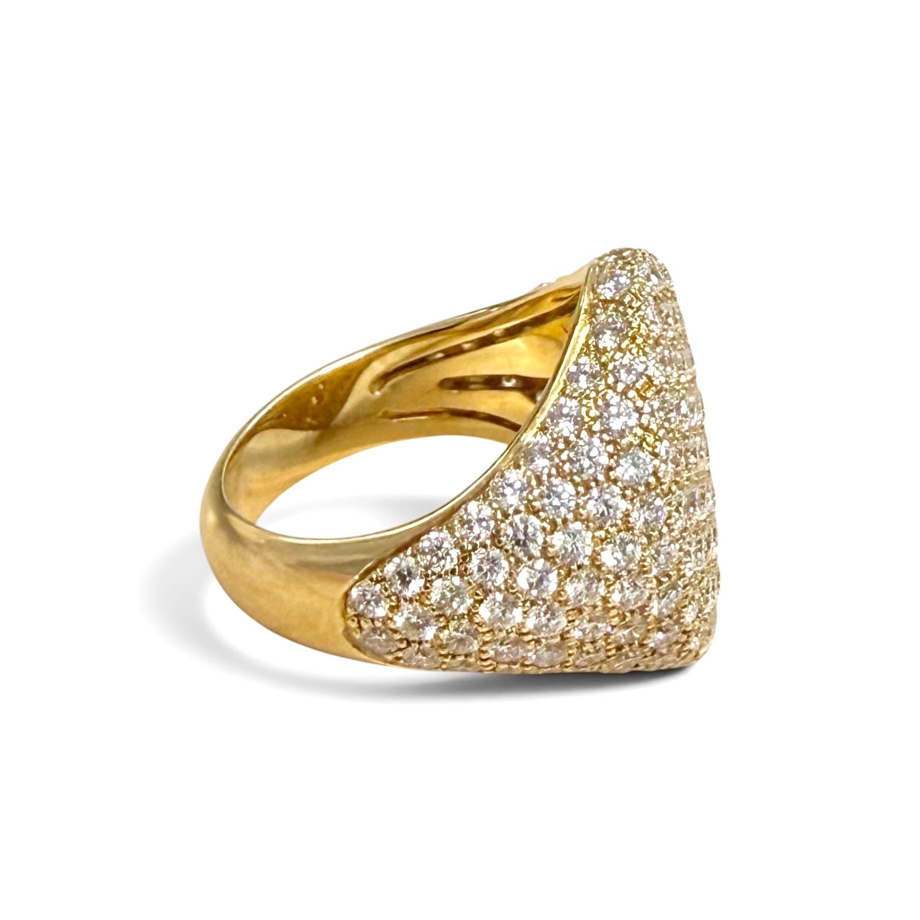 ZYDO Italy "Cygno d’Oro" 18K Yellow Gold 2.19 CTW Natural Pave Diamond Signet Ring - WeilJewelry