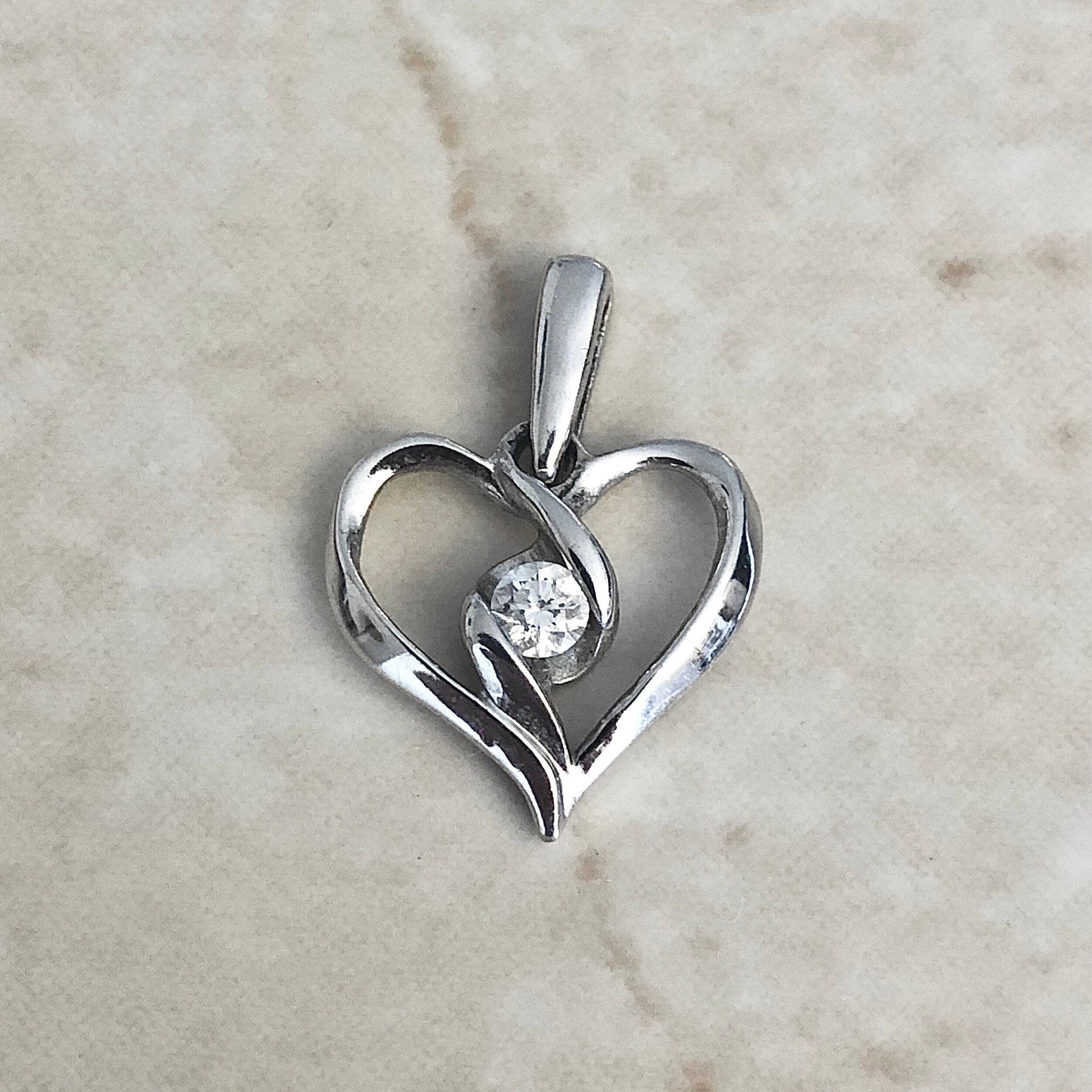 10K Diamond Heart Pendant Necklace - White Gold Solitaire Diamond Pendant - Diamond Necklace - Birthday Gift - Valentine’s Day Gift For Her