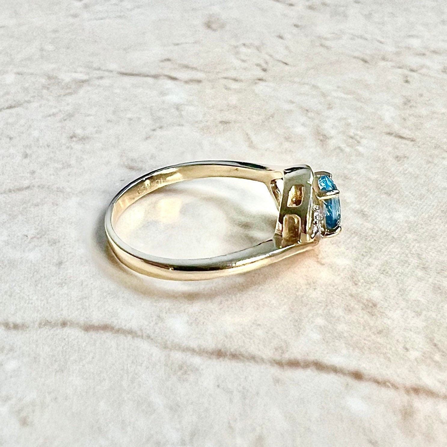 10K Swiss Blue Topaz Ring - Yellow Gold Blue Topaz Heart Ring - Blue Topaz Solitaire Ring - Blue Topaz Cocktail Ring - Valentine’s Gifts