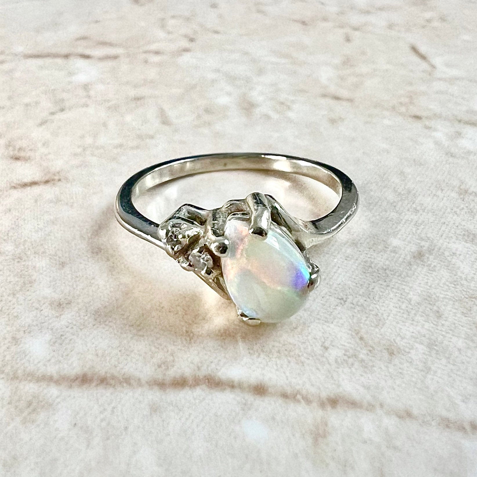 14 Karat White Gold Natural Opal Solitaire Ring With Diamond Accent - WeilJewelry